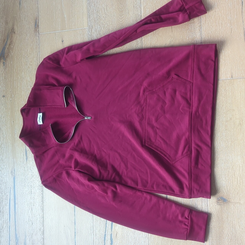 NWOT quarter zip by pulse
